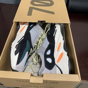 Yeezy Boost 700 3y